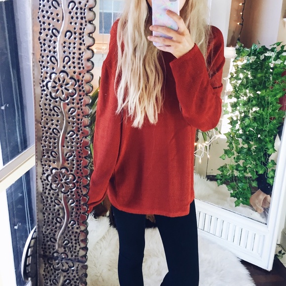 Sweaters - Rust Orange Heavy Sweater B47